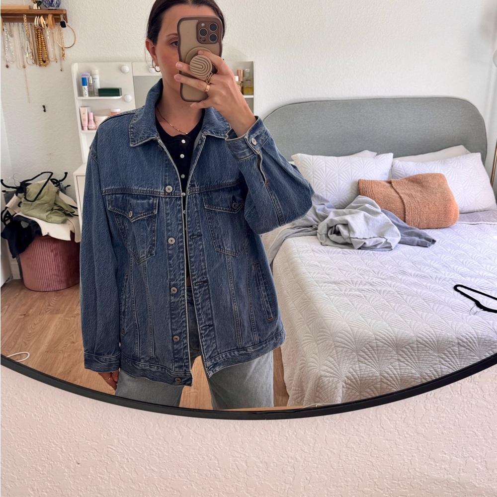Abercrombie Women’s Oversized Blue Denim Jacket- Size Medium - Picture 8 of 16